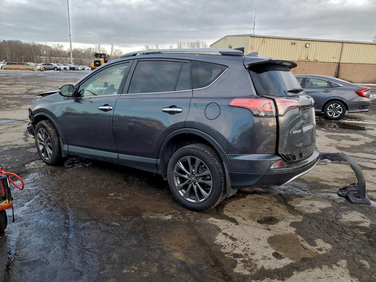 2018 TOYOTA RAV4 LIMITED photo 2