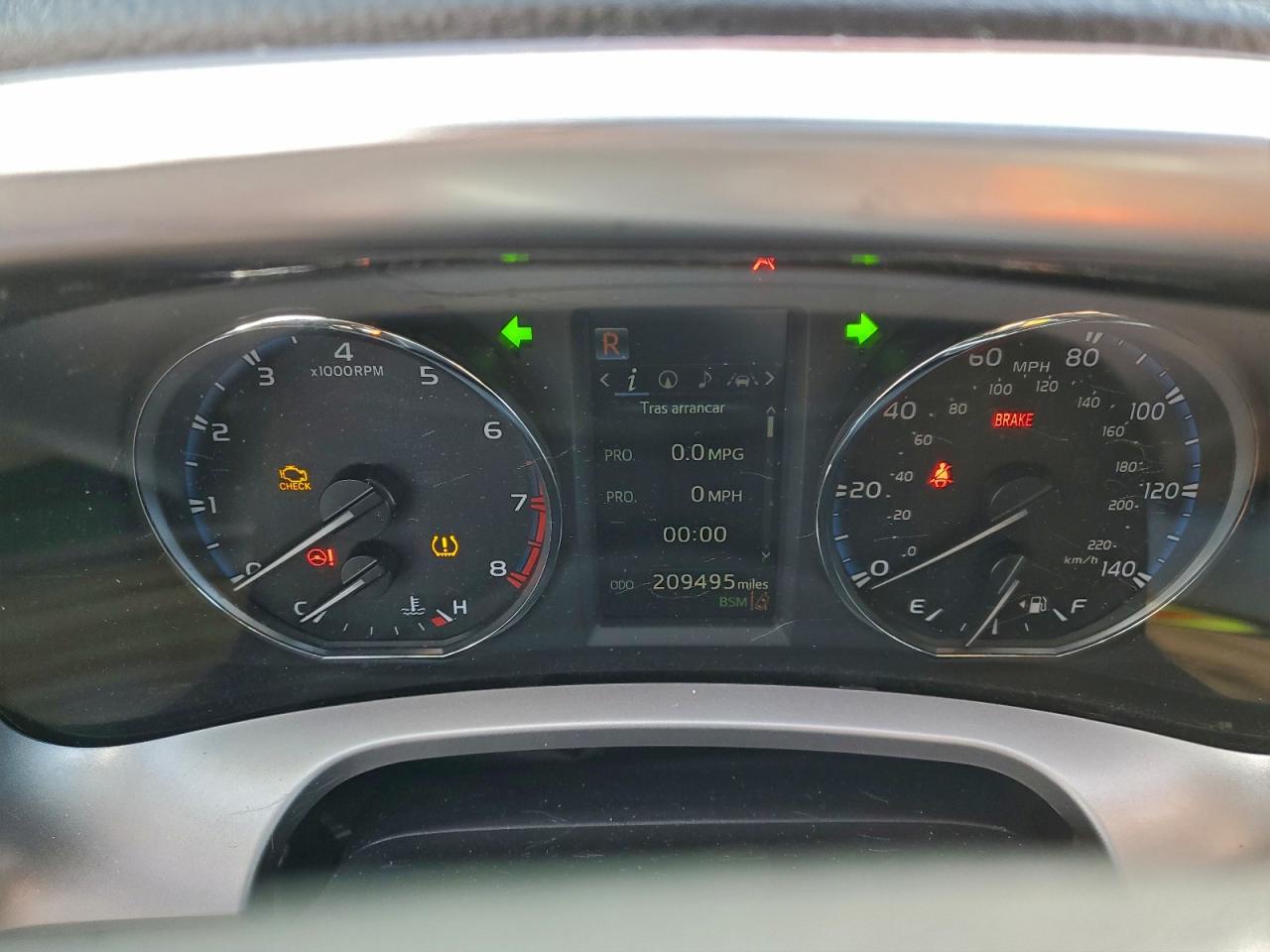 2018 TOYOTA RAV4 LIMITED photo 9
