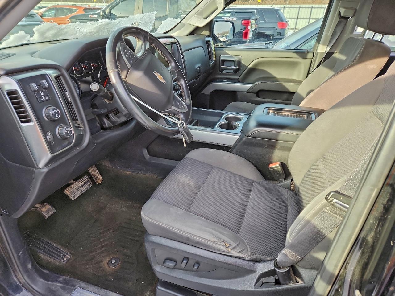 2017 CHEVROLET SILVERADO K1500 LT photo 7