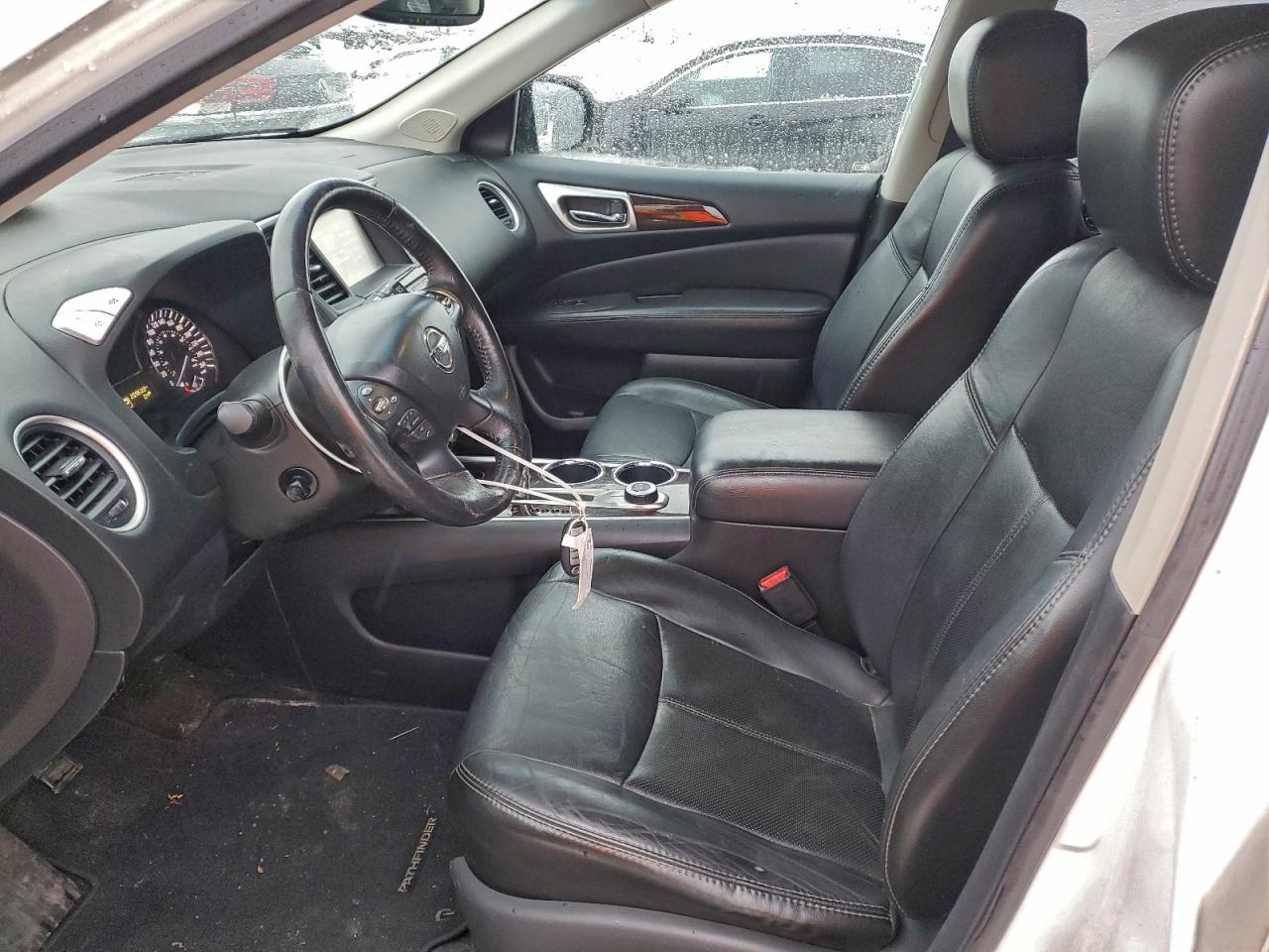 2013 NISSAN PATHFINDER S photo 7