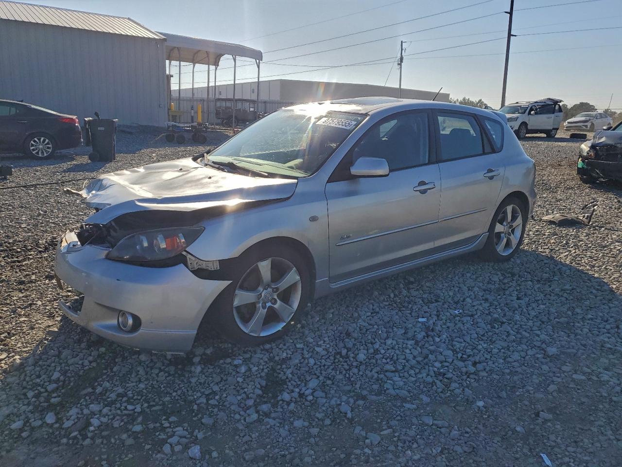 2004 MAZDA 3