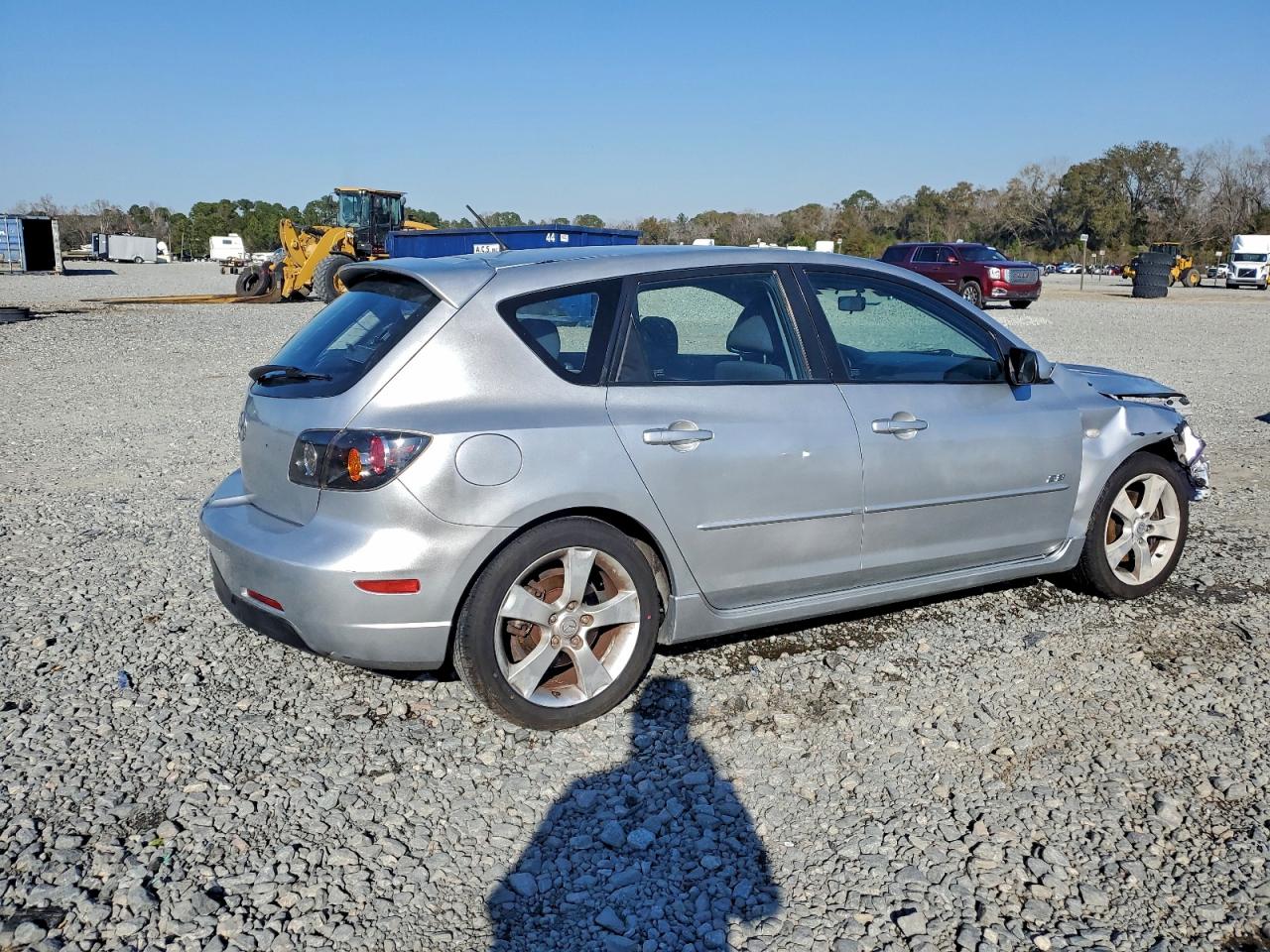 2004 MAZDA 3 HATCHBACK photo 5