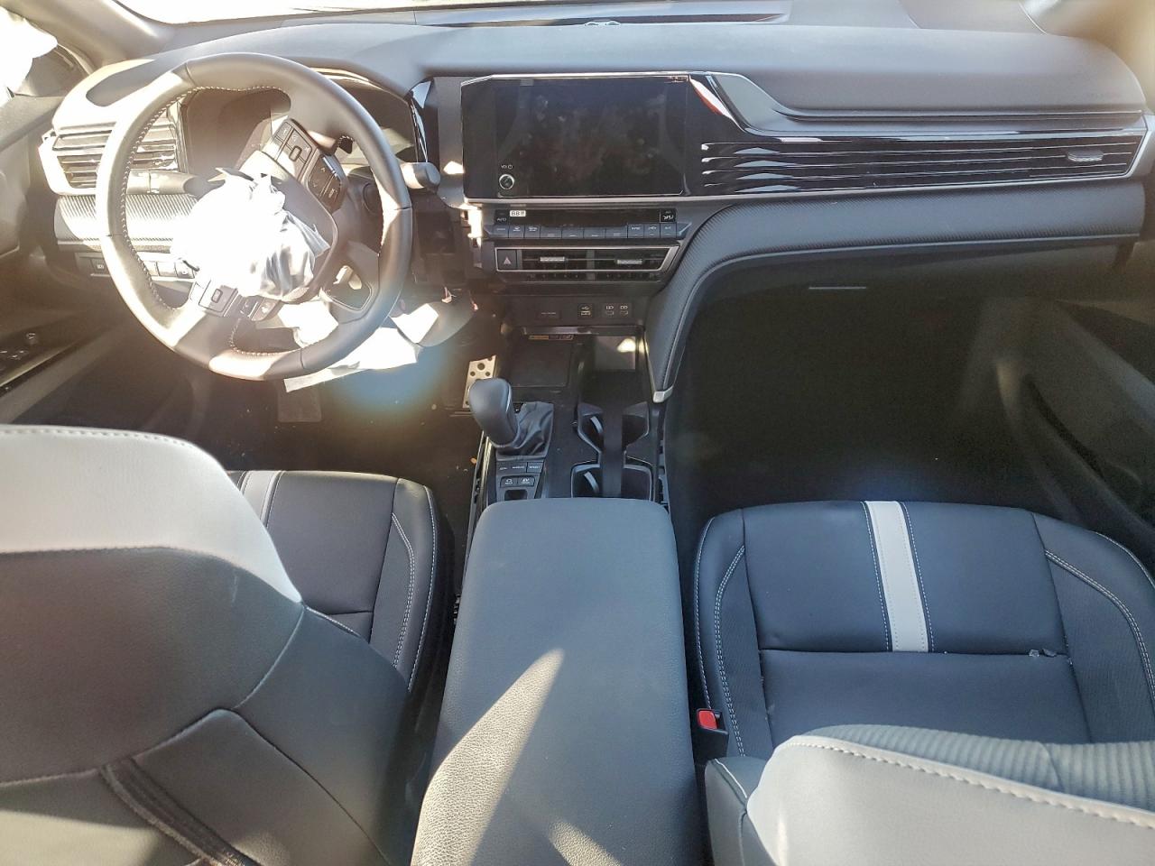 2026 TOYOTA CAMRY SE photo 22