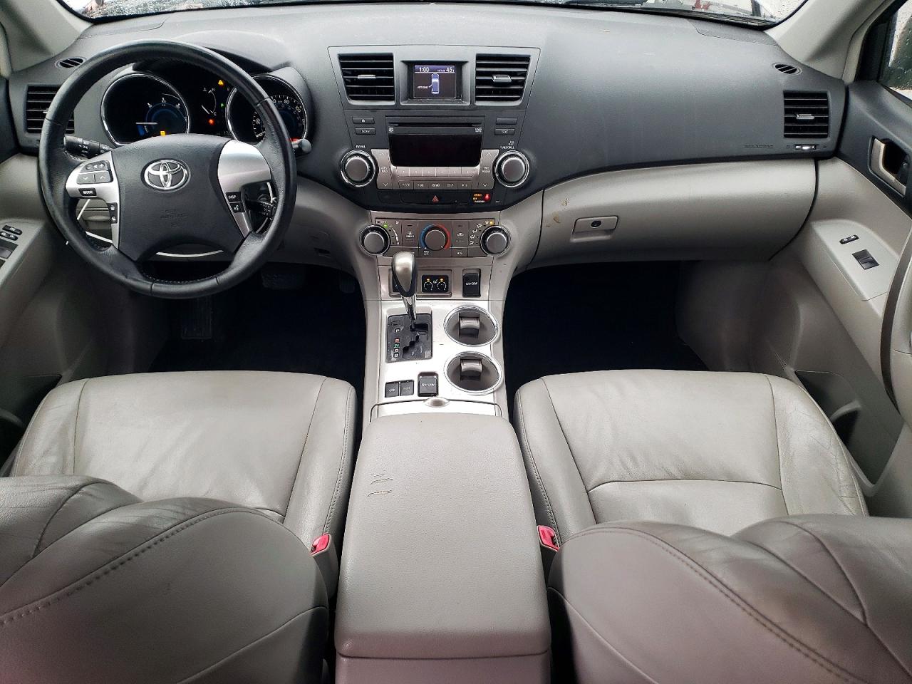 2011 TOYOTA HIGHLANDER HYBRID photo 15