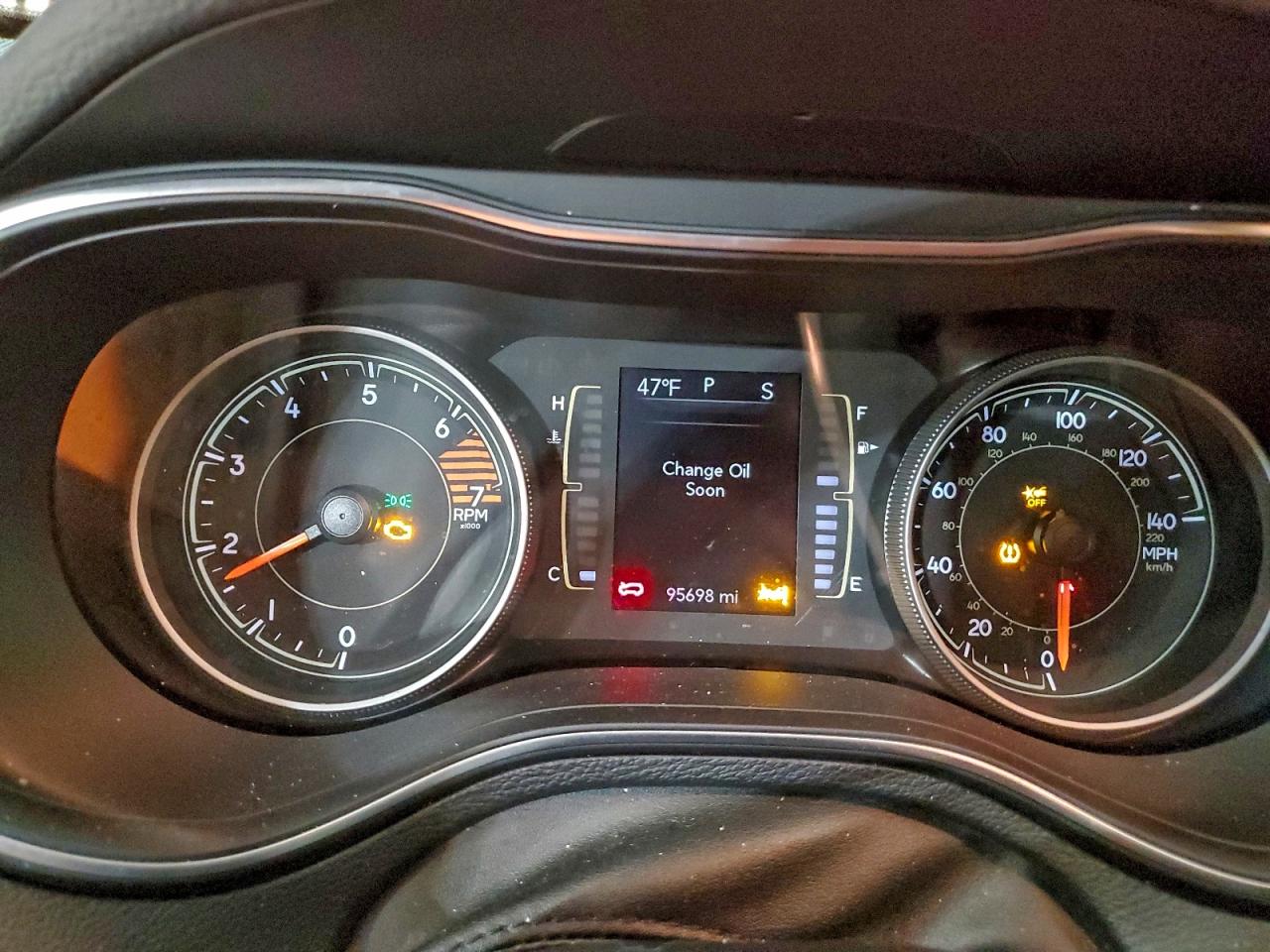 2021 JEEP CHEROKEE LATITUDE PLUS photo 25