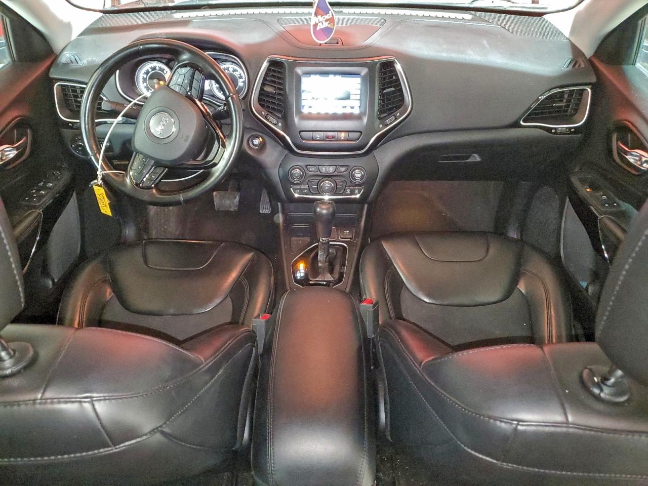 2021 JEEP CHEROKEE LATITUDE PLUS photo 22