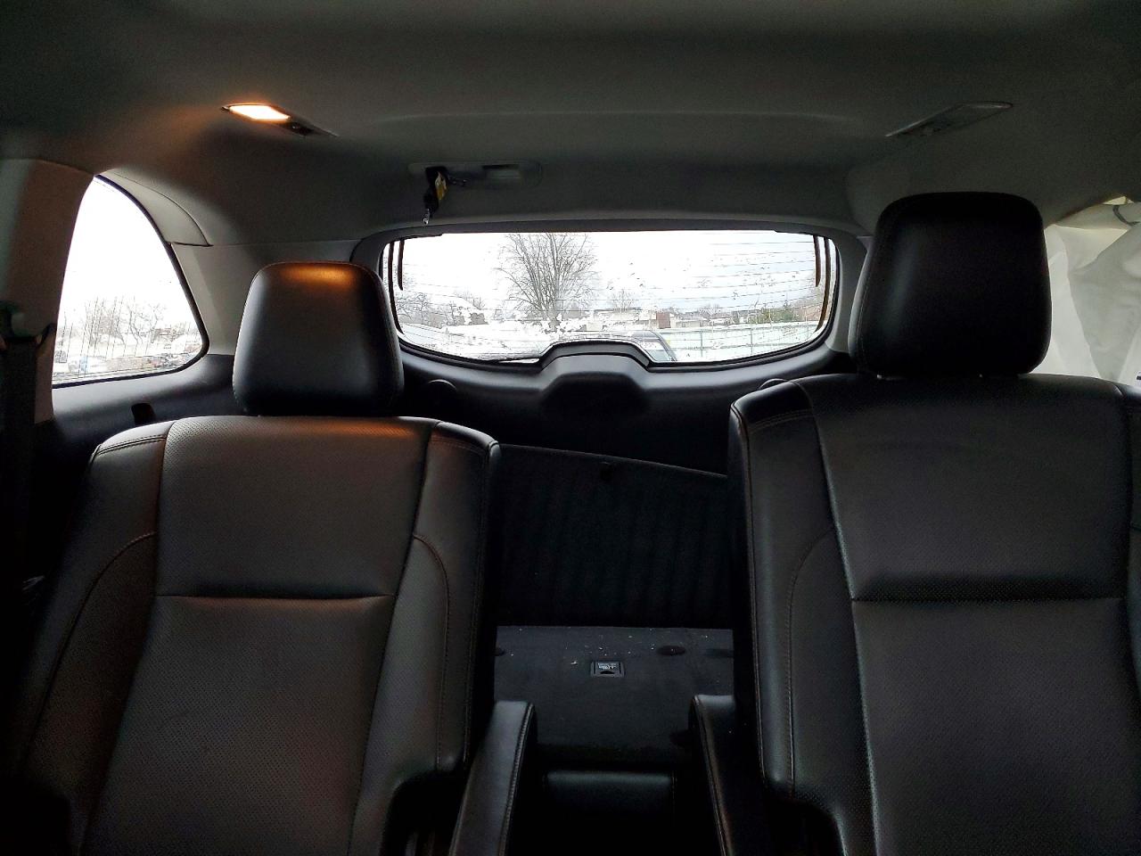 2018 TOYOTA HIGHLANDER LIMITED photo 19