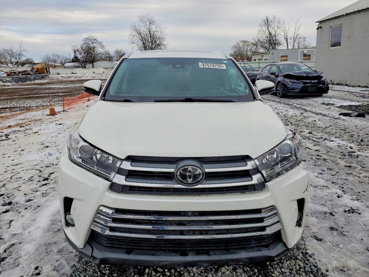 2018 TOYOTA HIGHLANDER LIMITED photo 9