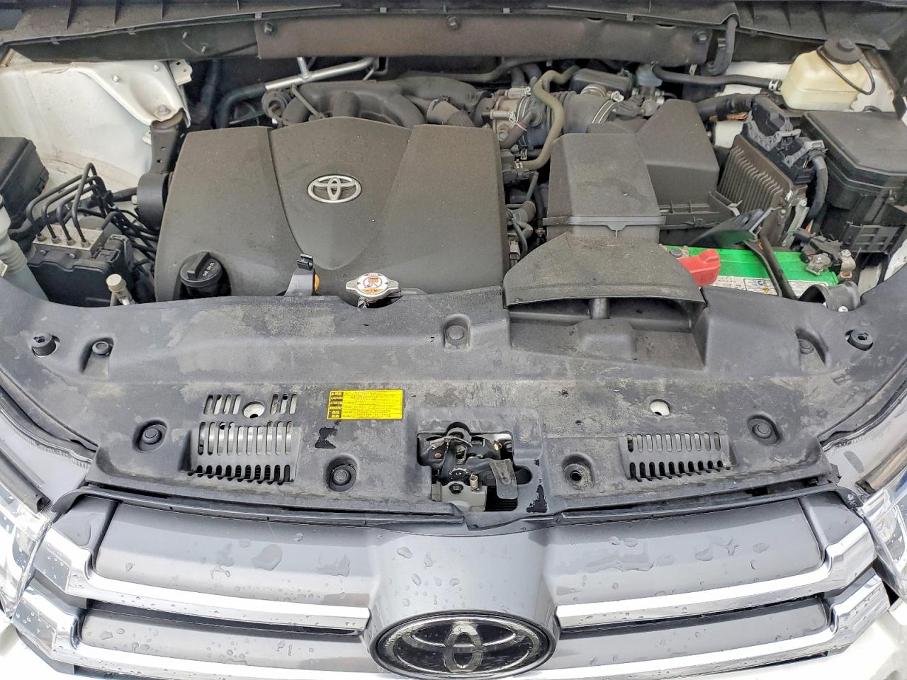 2018 TOYOTA HIGHLANDER LIMITED photo 23