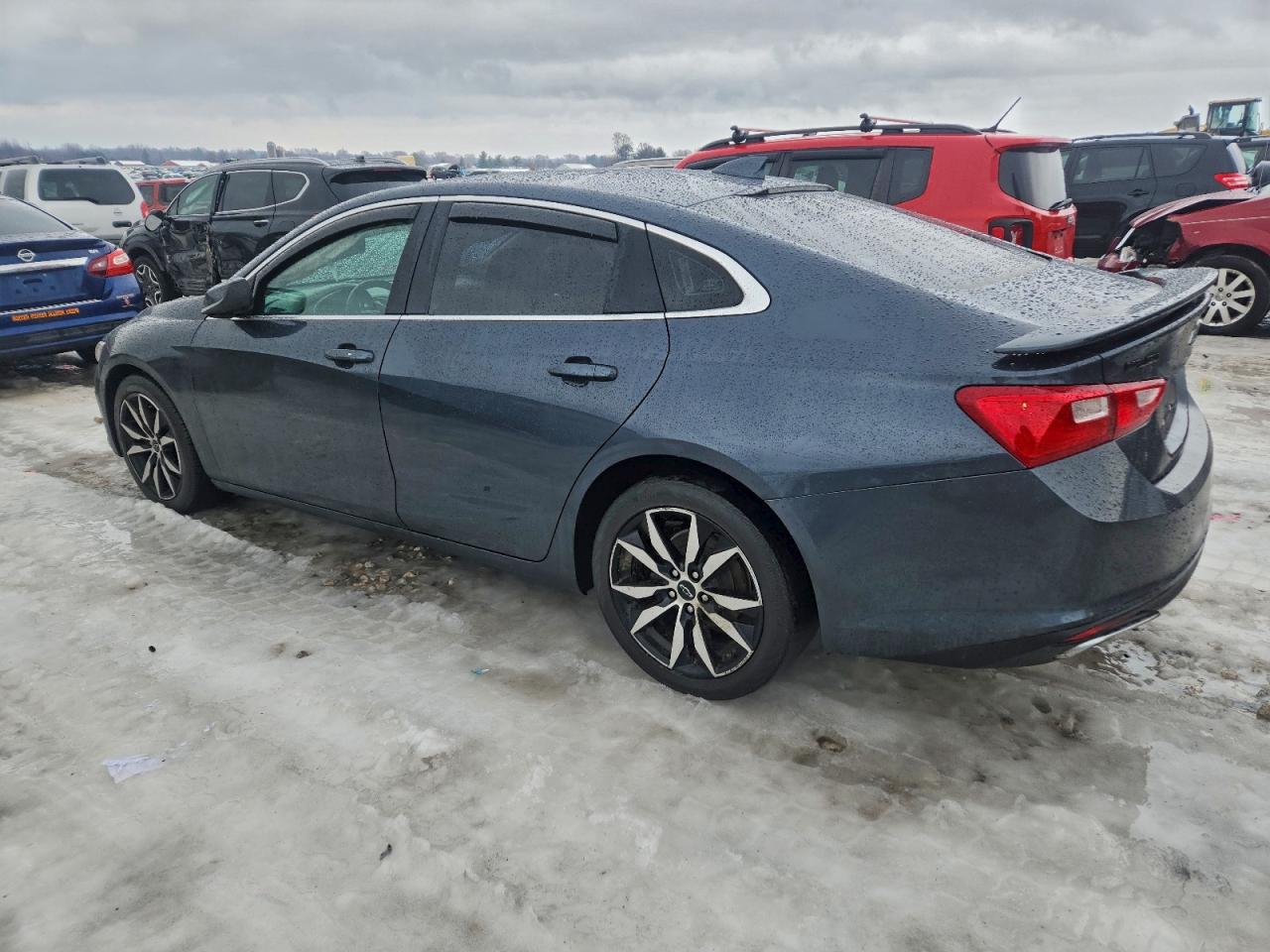 2020 CHEVROLET MALIBU RS photo 2