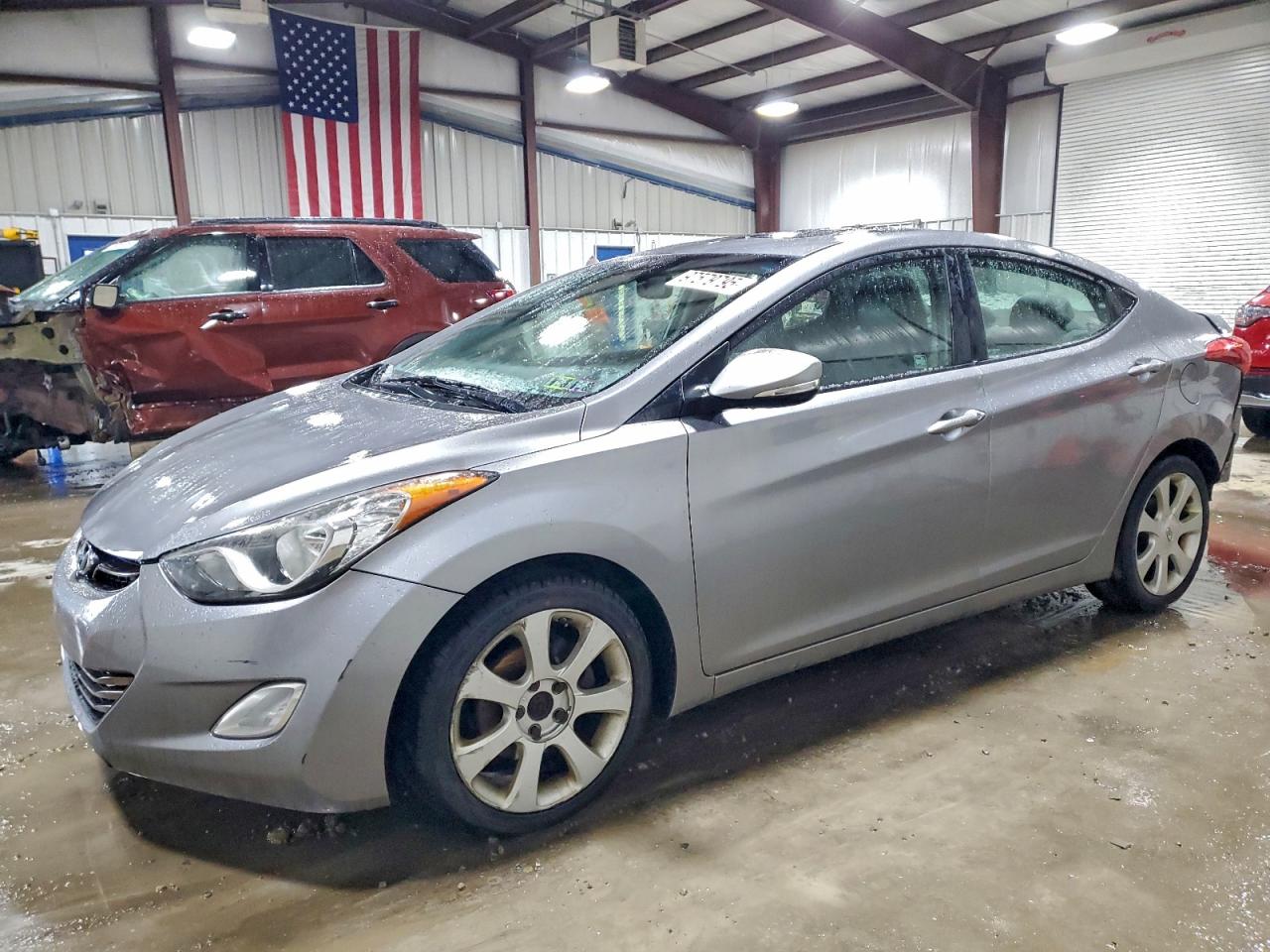 2012 HYUNDAI ELANTRA