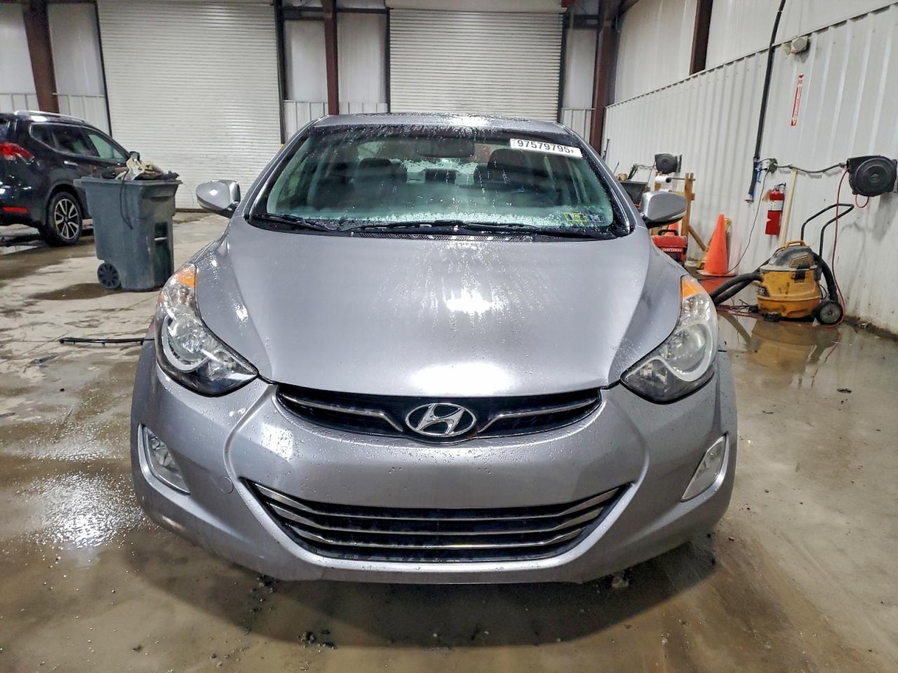 2012 HYUNDAI ELANTRA GLS photo 5