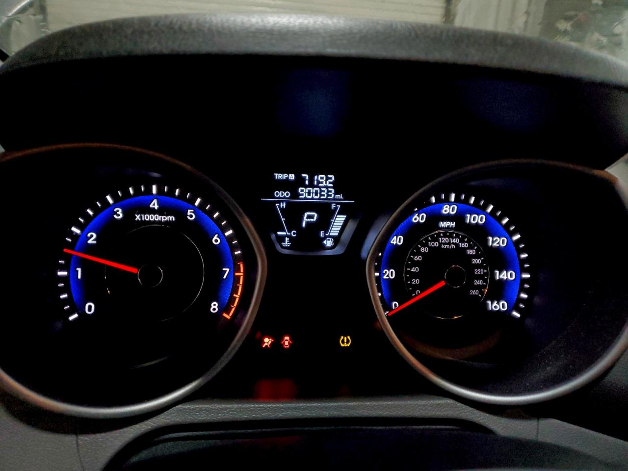 2012 HYUNDAI ELANTRA GLS photo 9