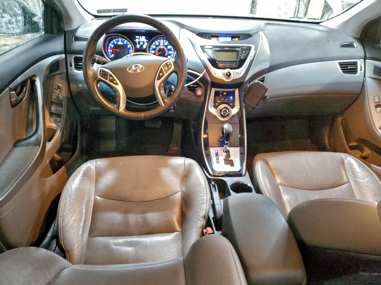 2012 HYUNDAI ELANTRA GLS photo 8