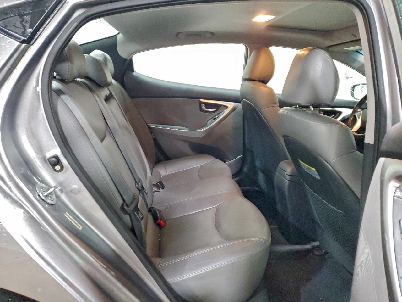 2012 HYUNDAI ELANTRA GLS photo 10