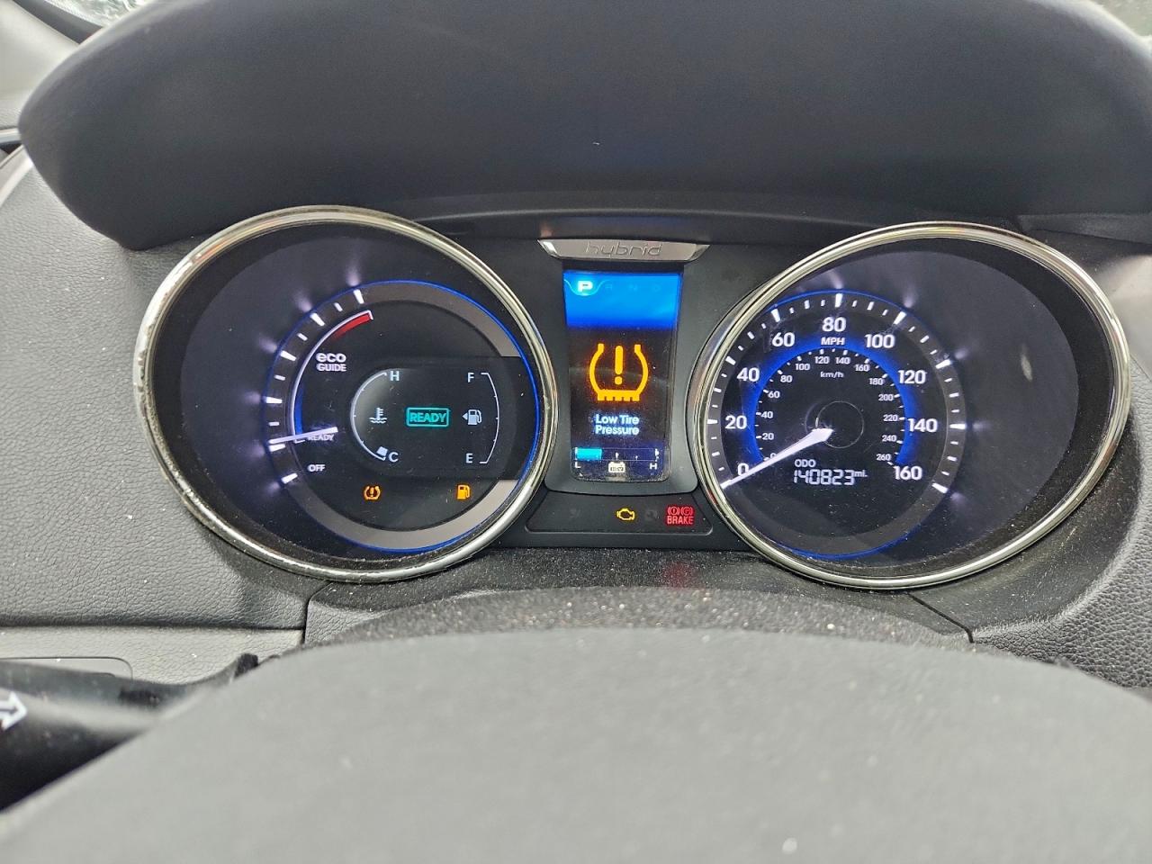 2011 HYUNDAI SONATA HYBRID photo 9