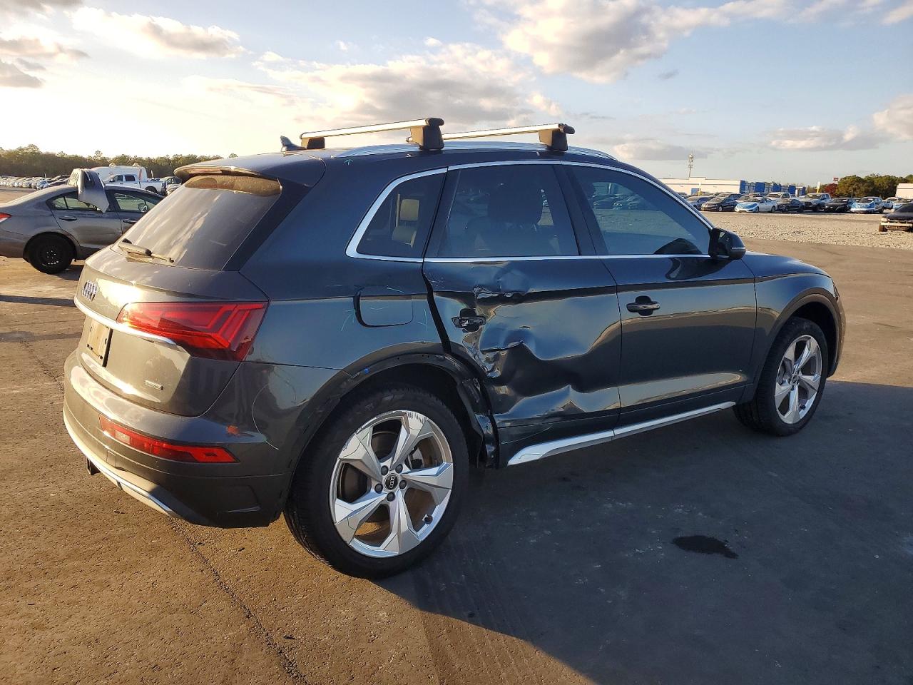 2021 AUDI Q5 PREMIUM PLUS photo 3