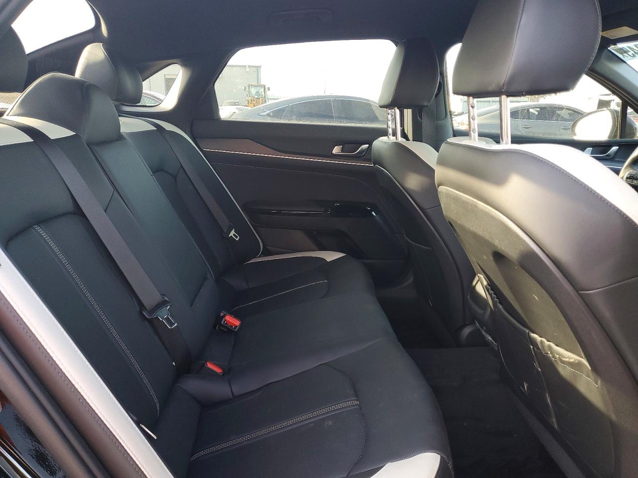 2025 KIA K5 GT LINE photo 10