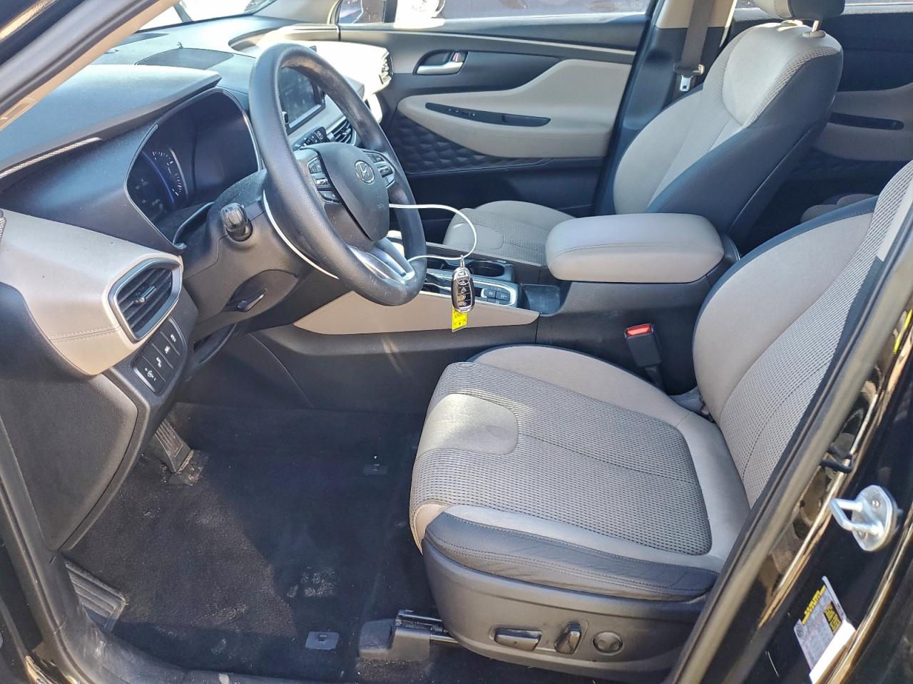 2019 HYUNDAI SANTA FE SE 2.4L photo 7