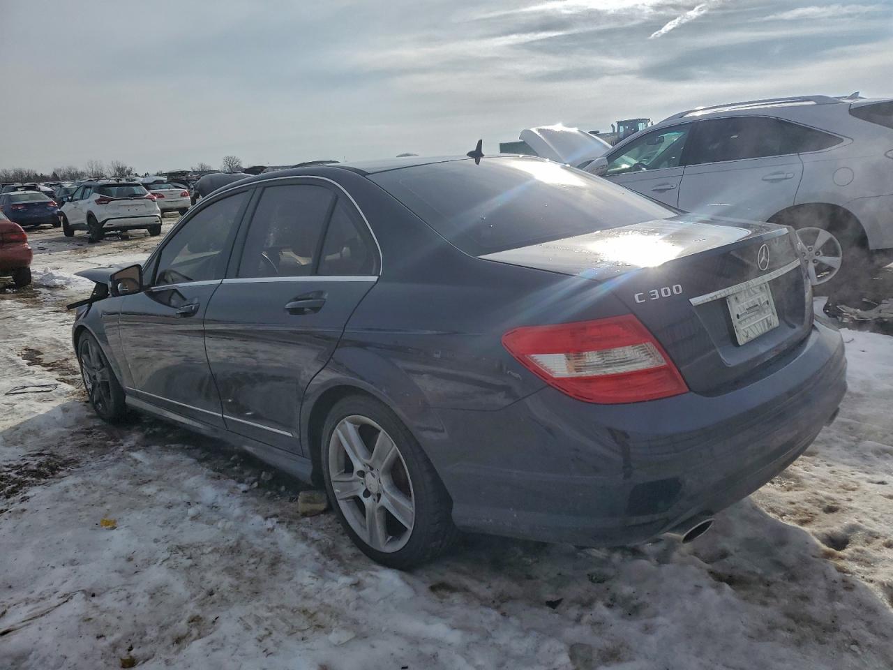 2011 MERCEDES-BENZ C 300 4MATIC photo 2