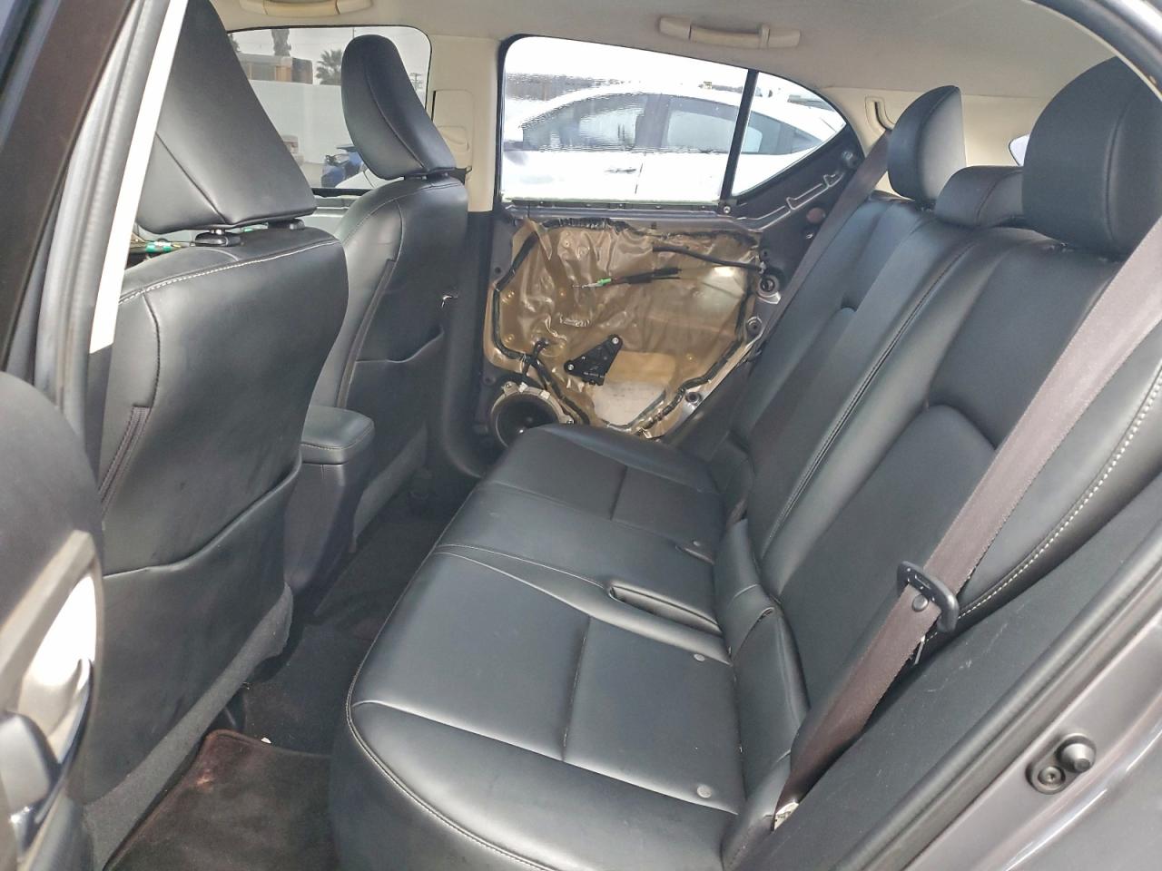 2015 LEXUS CT 200 photo 10