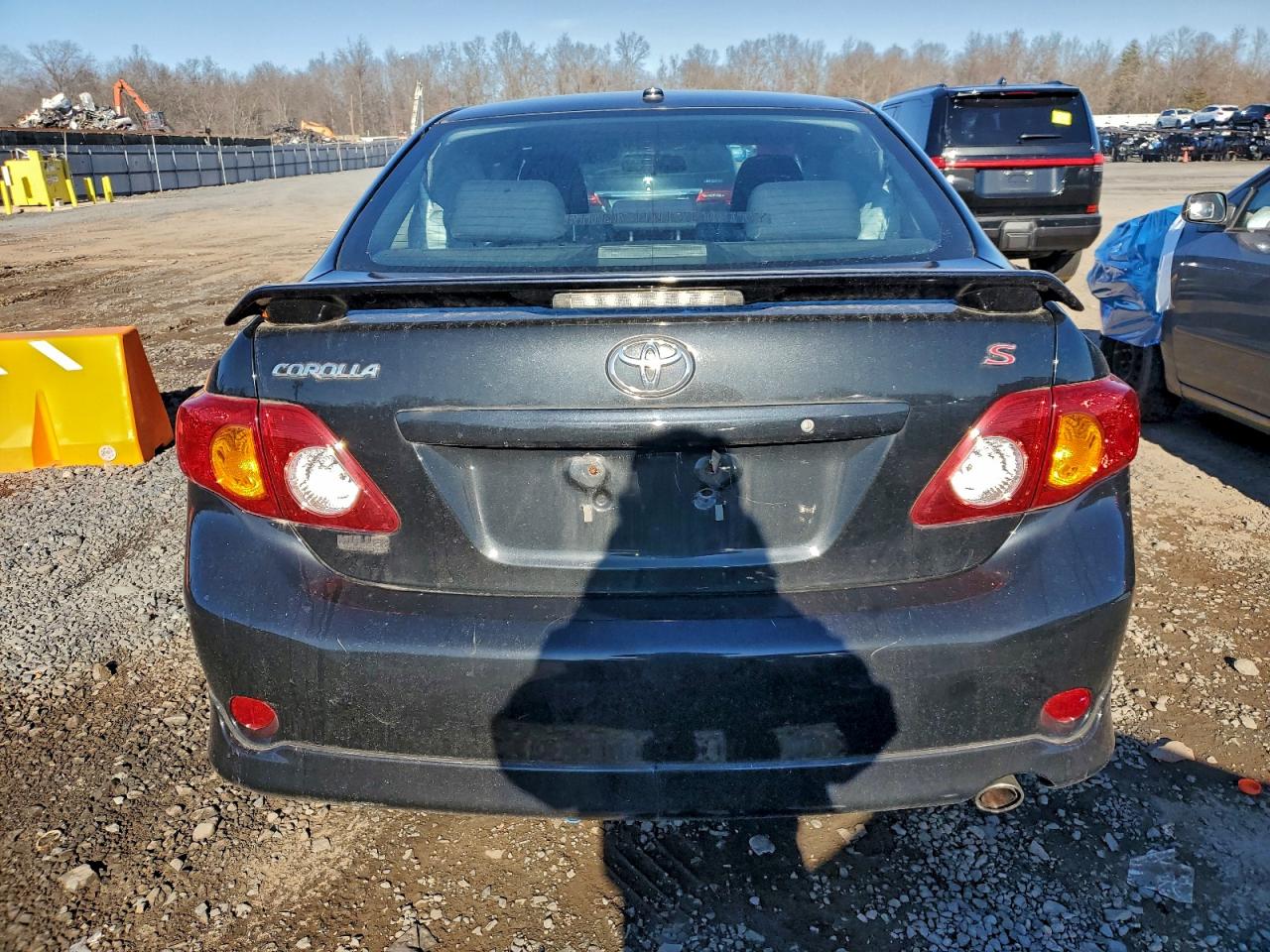2010 TOYOTA COROLLA BASE photo 6