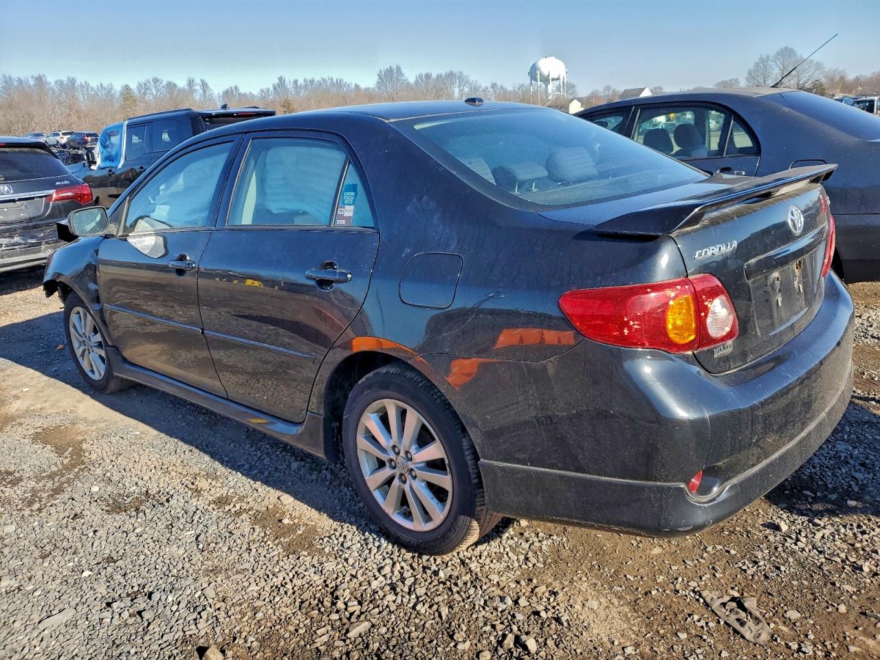2010 TOYOTA COROLLA BASE photo 2