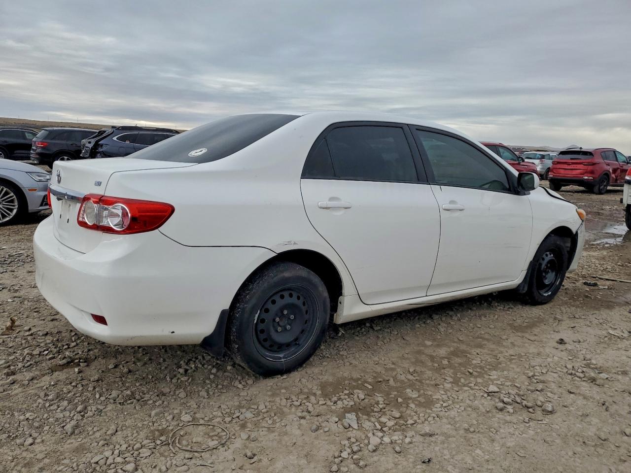 2011 TOYOTA COROLLA BASE photo 3