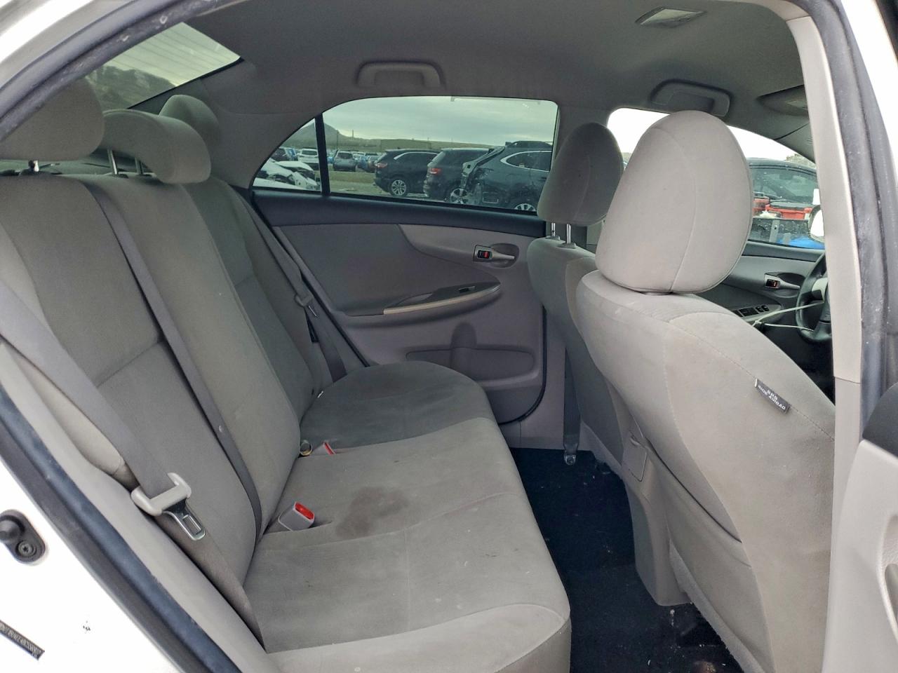 2011 TOYOTA COROLLA BASE photo 10