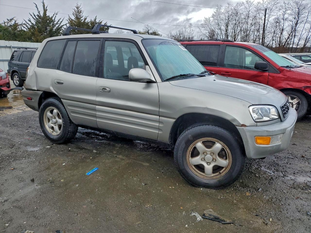 1999 TOYOTA RAV4 photo 13