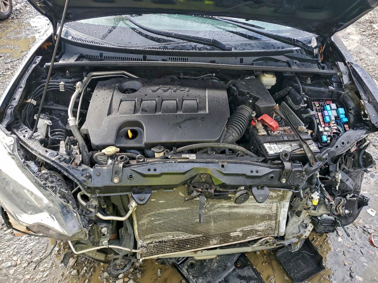 2015 TOYOTA COROLLA L photo 11