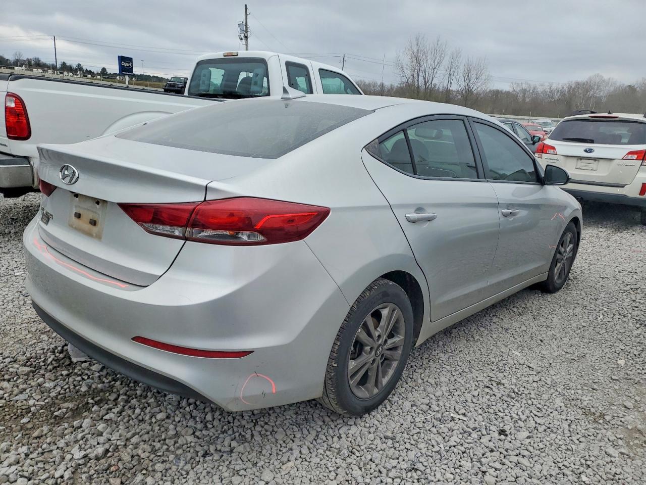 2018 HYUNDAI ELANTRA SEL photo 3