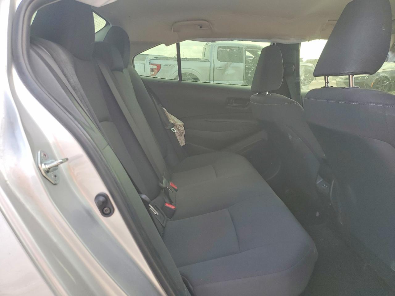 2023 TOYOTA COROLLA LE photo 10
