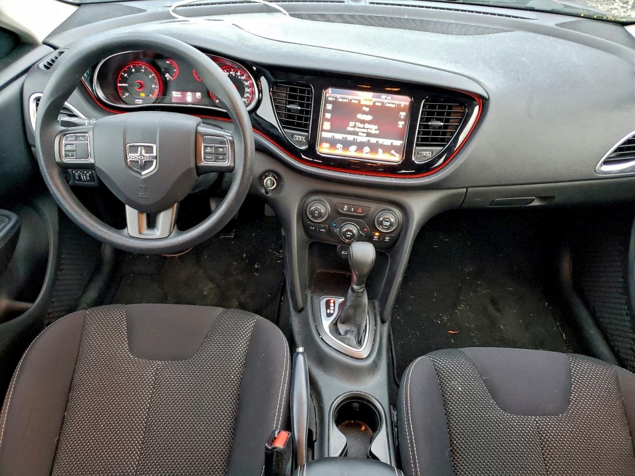 2015 DODGE DART SXT photo 8