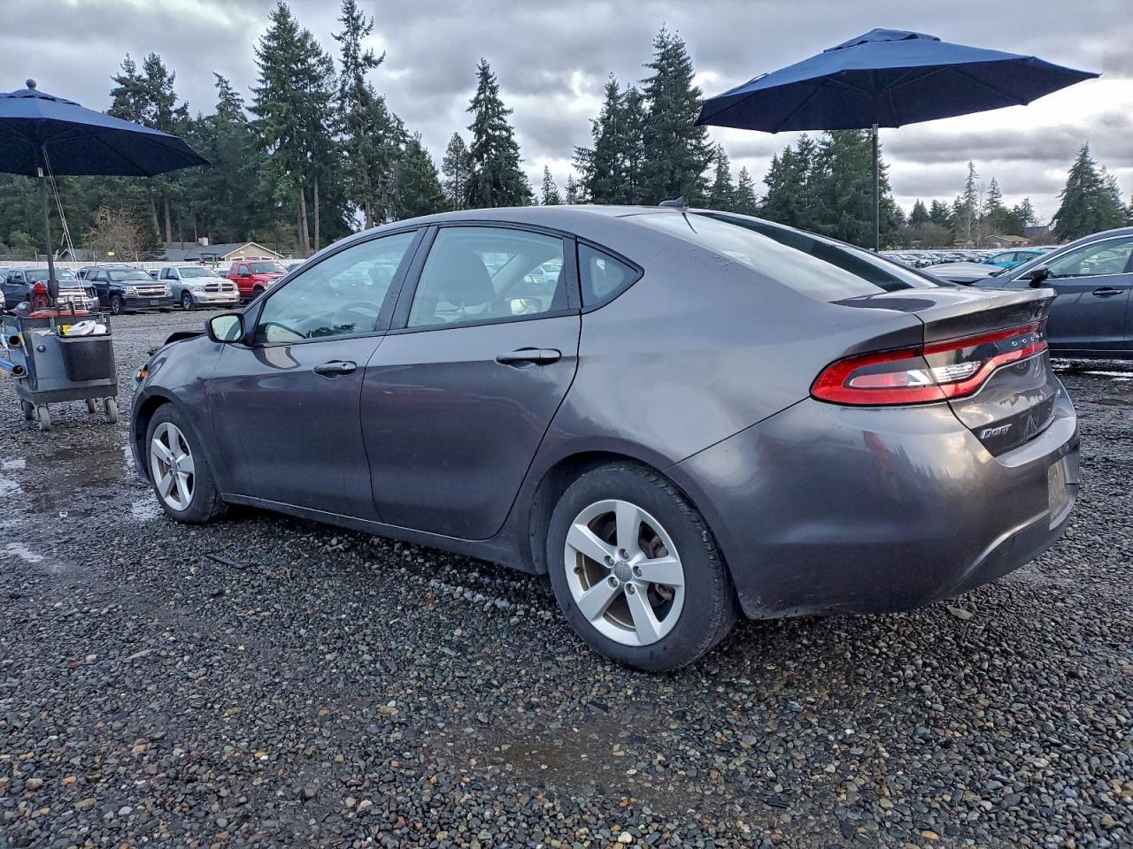 2015 DODGE DART SXT photo 2