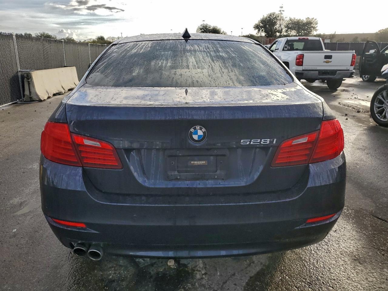2016 BMW 528 I photo 6