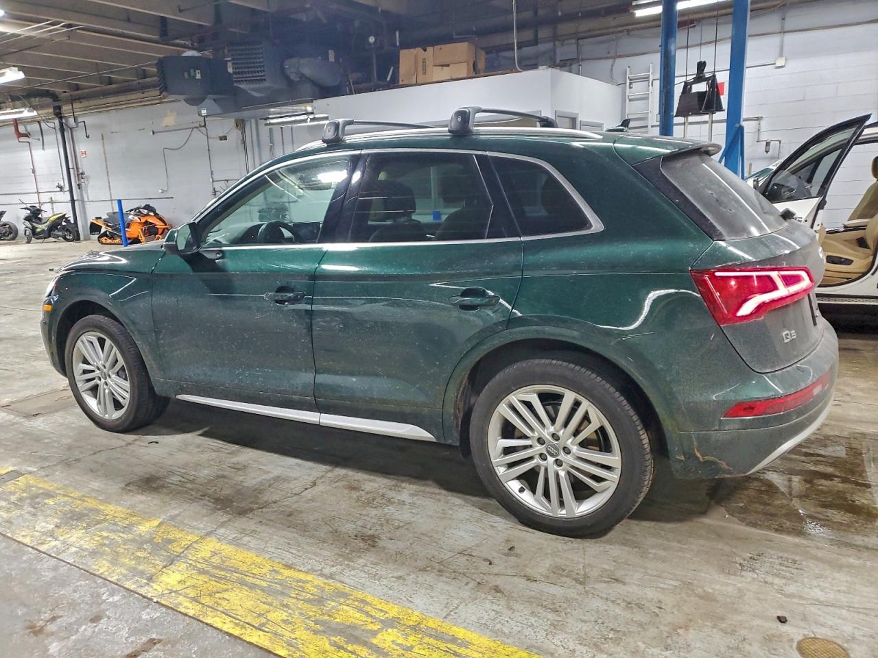 2018 AUDI Q5 PREMIUM PLUS photo 2