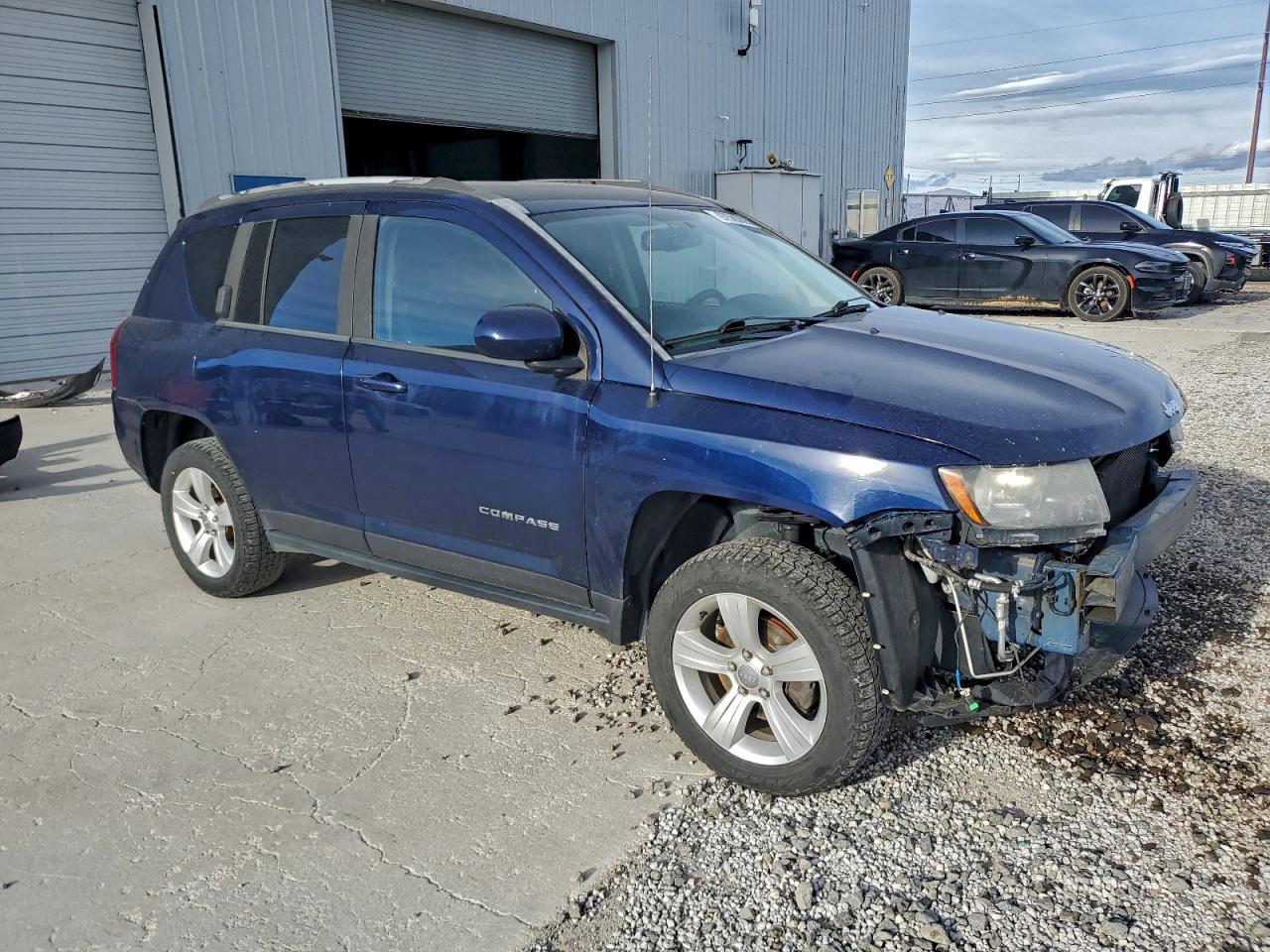 2016 JEEP COMPASS LATITUDE photo 4