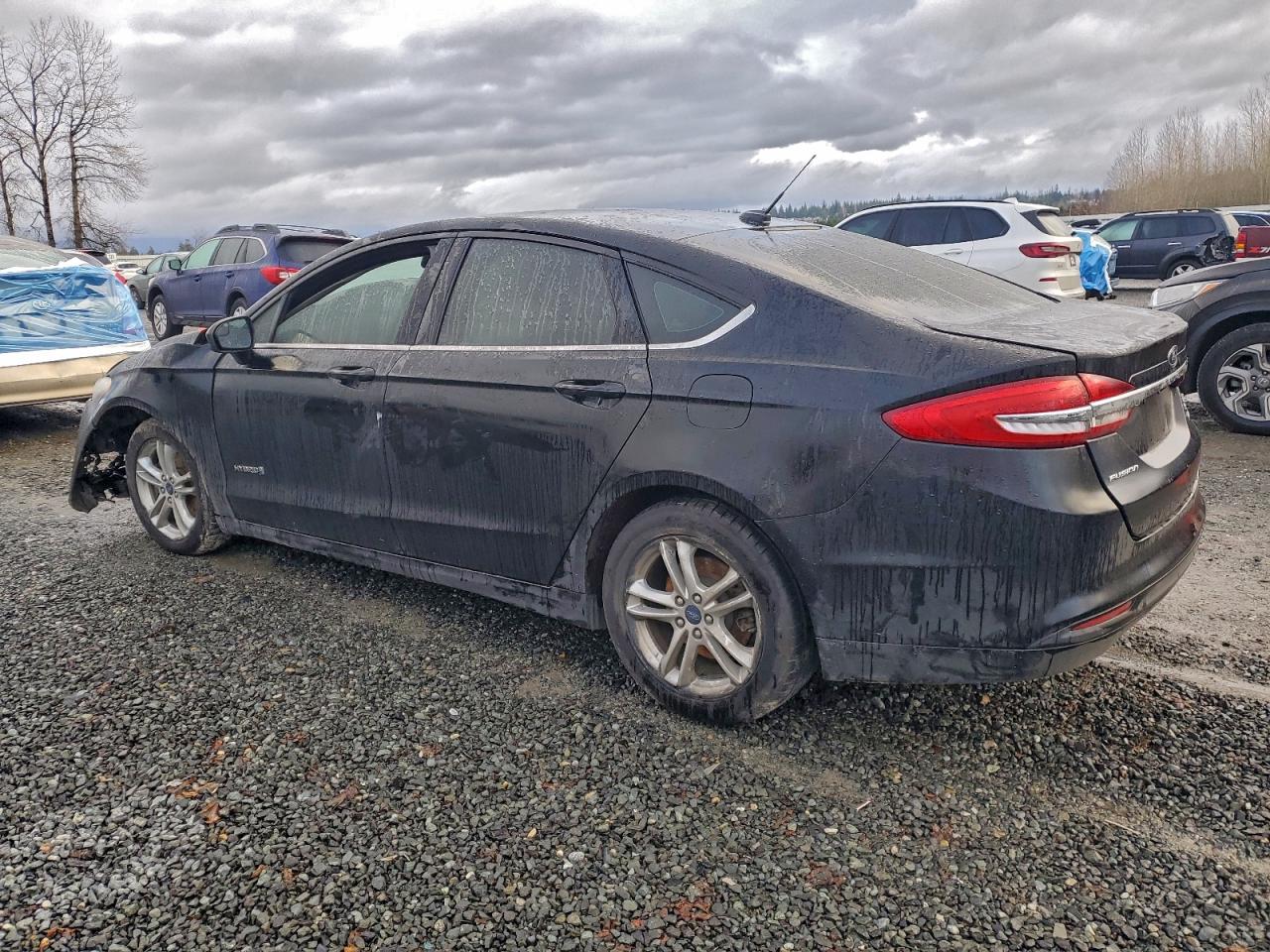 2018 FORD FUSION SE HYBRID photo 2