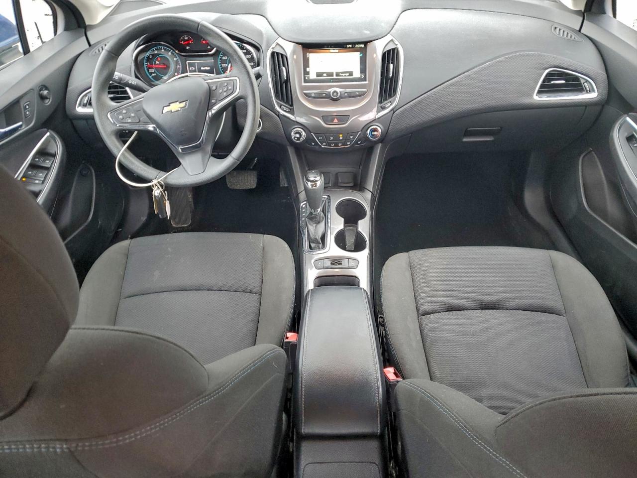 2016 CHEVROLET CRUZE LT photo 8