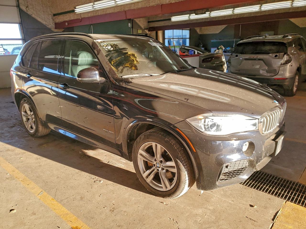 2016 BMW X5 XDRIVE50I photo 4