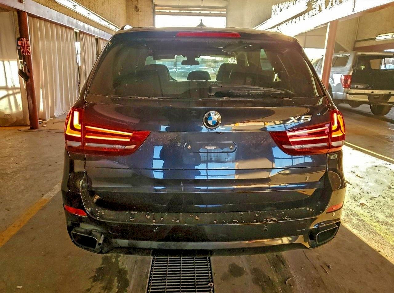 2016 BMW X5 XDRIVE50I photo 6