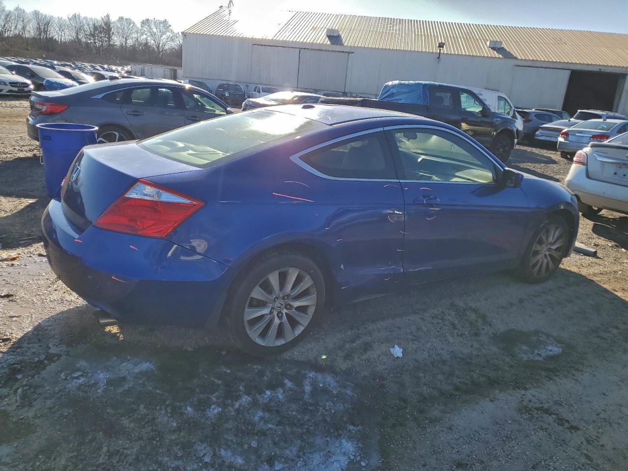 2009 HONDA ACCORD EXL photo 3