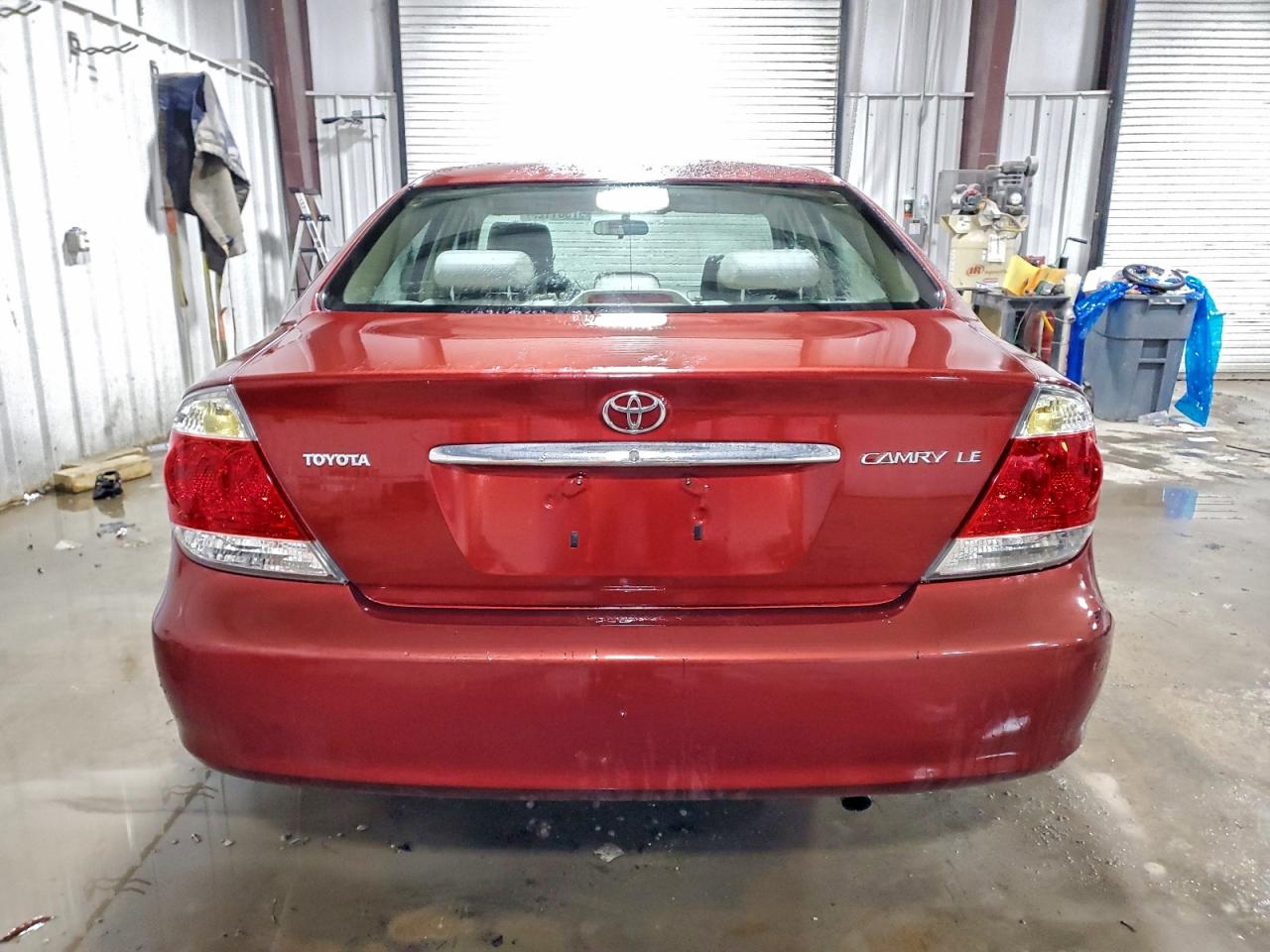 2006 TOYOTA CAMRY LE photo 6