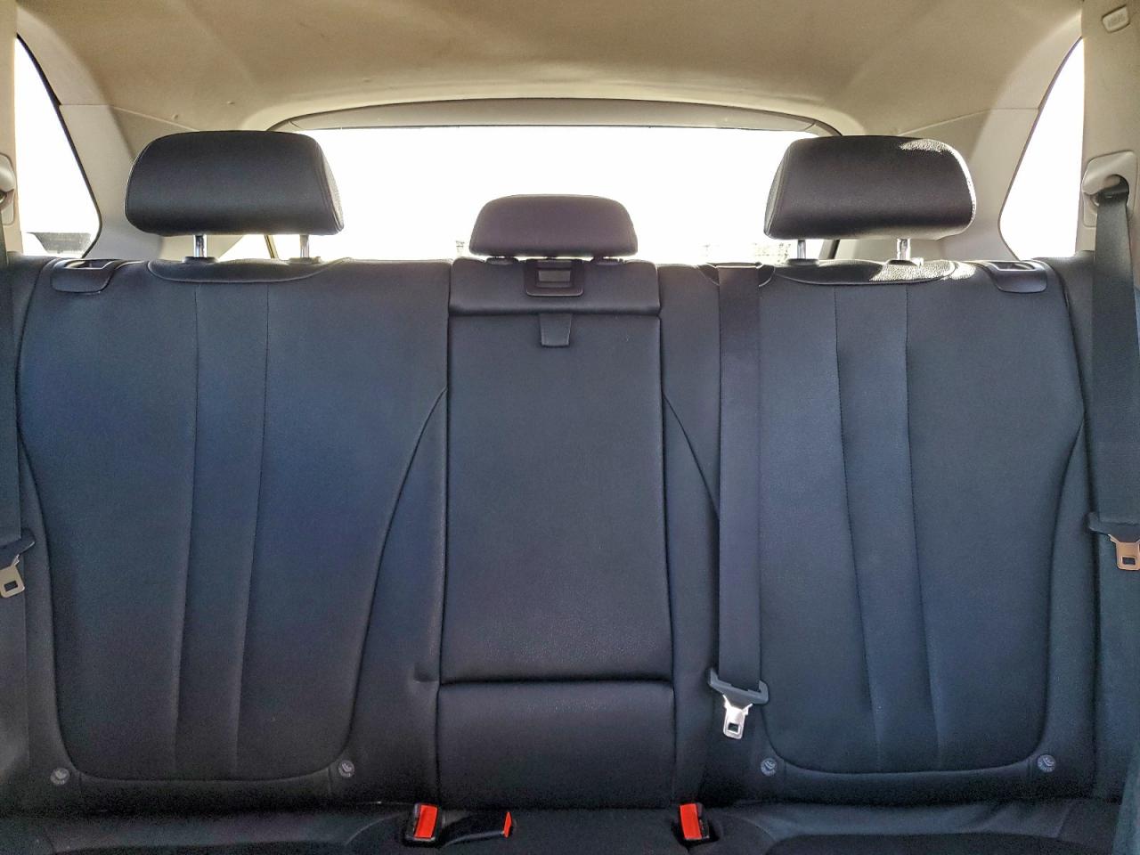2016 BMW X5 XDR40E photo 28