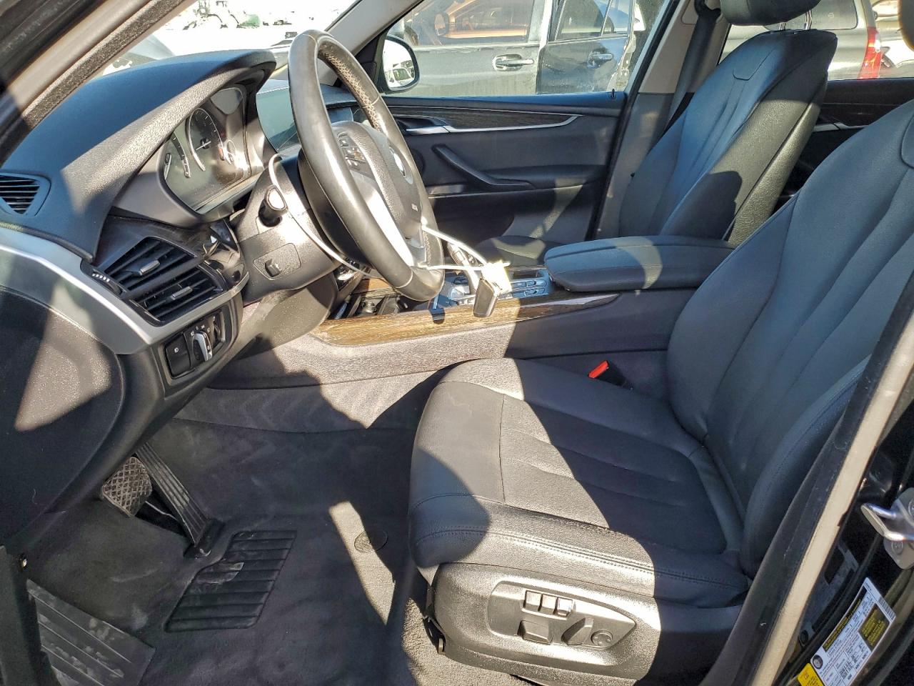 2016 BMW X5 XDR40E photo 19