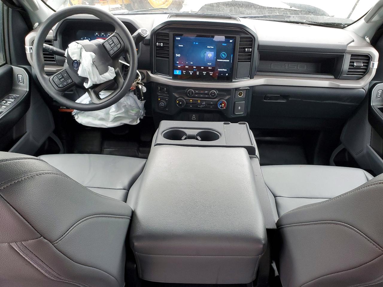 2025 FORD F150 XL photo 8