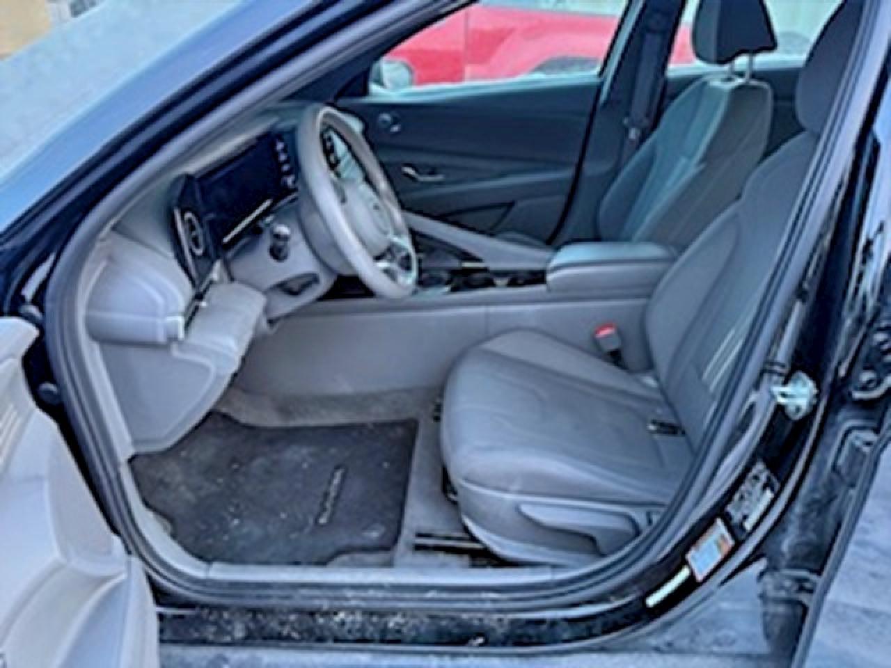 2021 HYUNDAI ELANTRA SEL photo 11