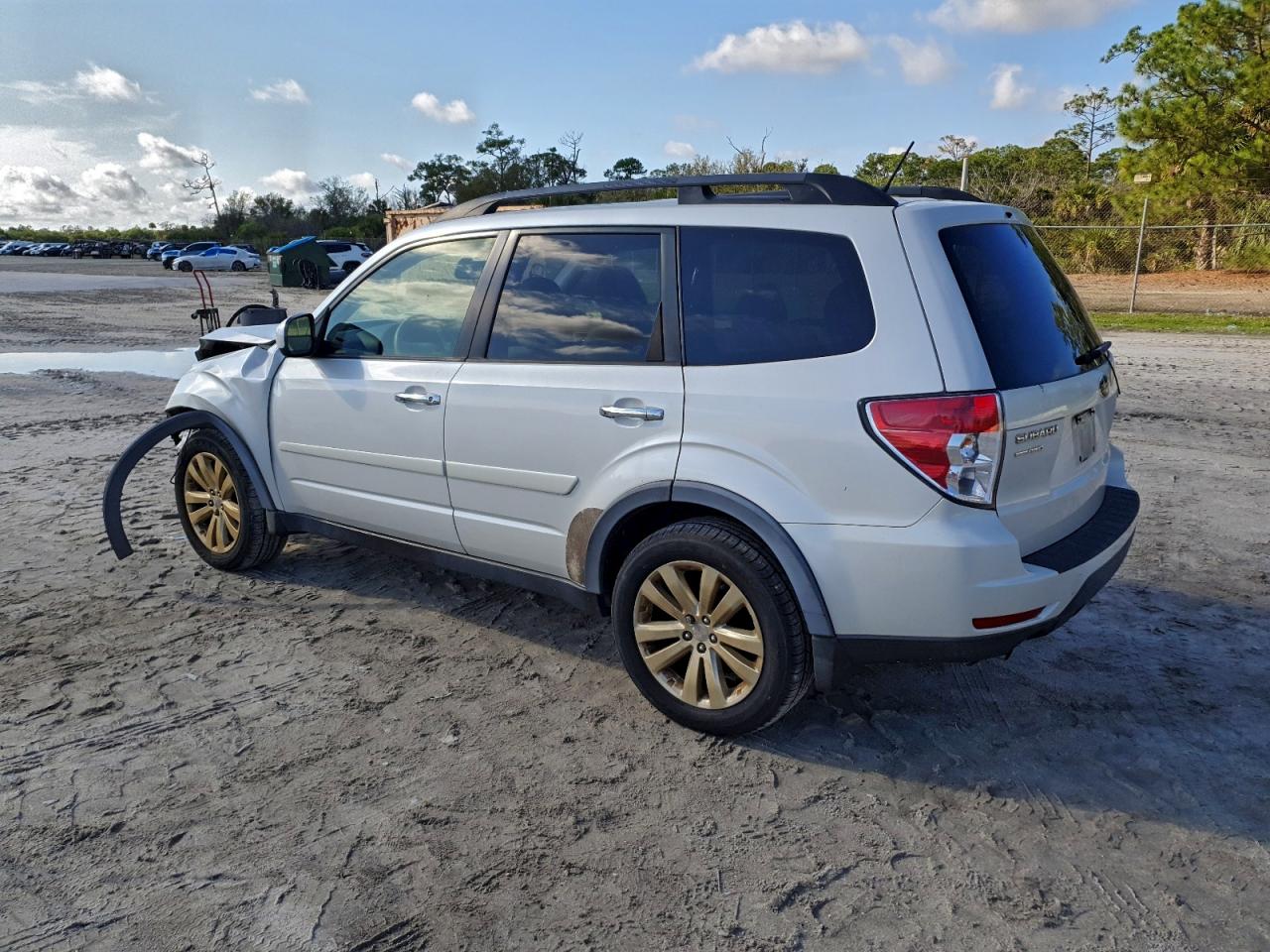 2013 SUBARU FORESTER 2.5X PREMIUM photo 3
