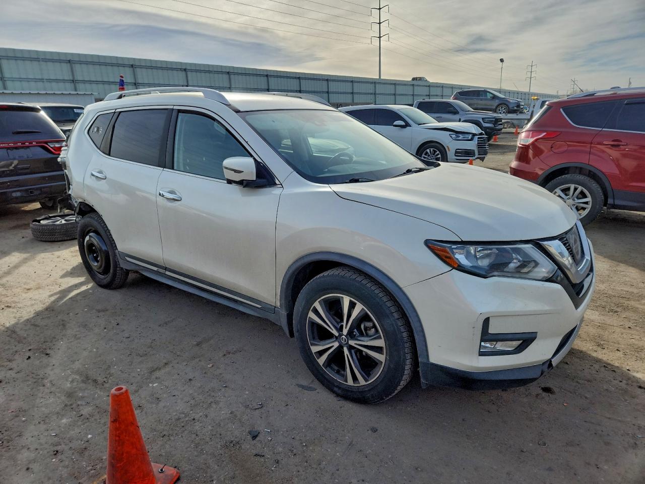 2017 NISSAN ROGUE S photo 4